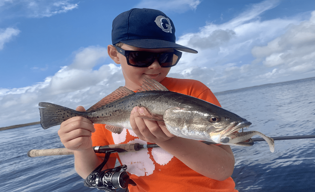 Fishing for speckled sea trout with an Osprey in Charleston SC 